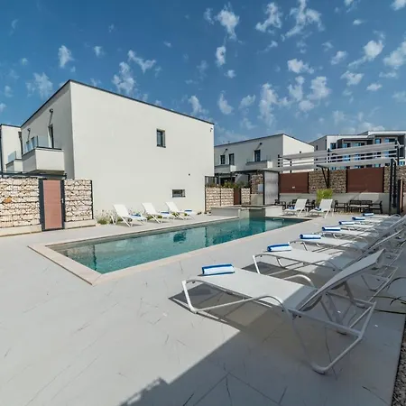 Pinna - Datul Apartamento Pula