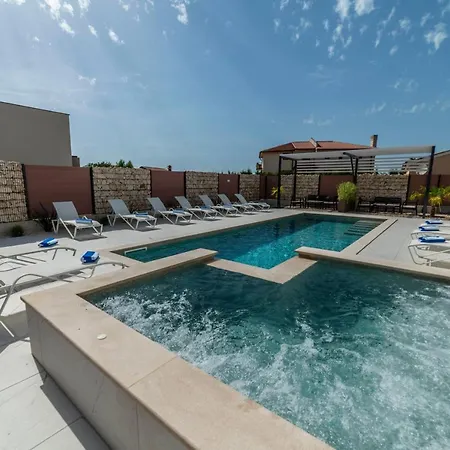 Apartment Pinna - Datul