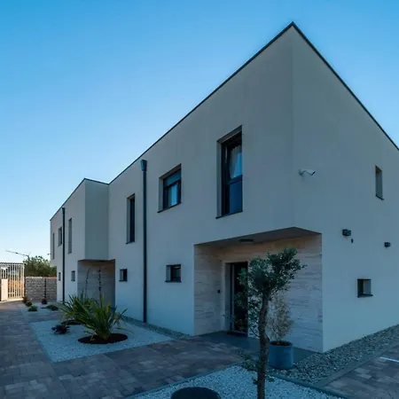 Pinna - Datul * Pula