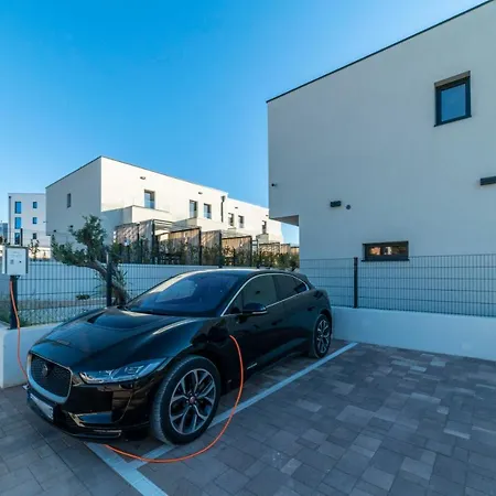 Pinna - Datul Апартаменти *