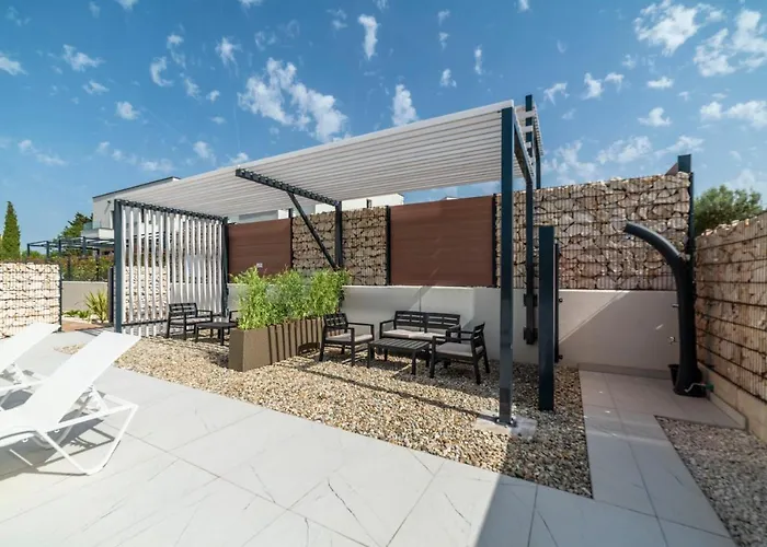 Pinna - Datul Apartment *