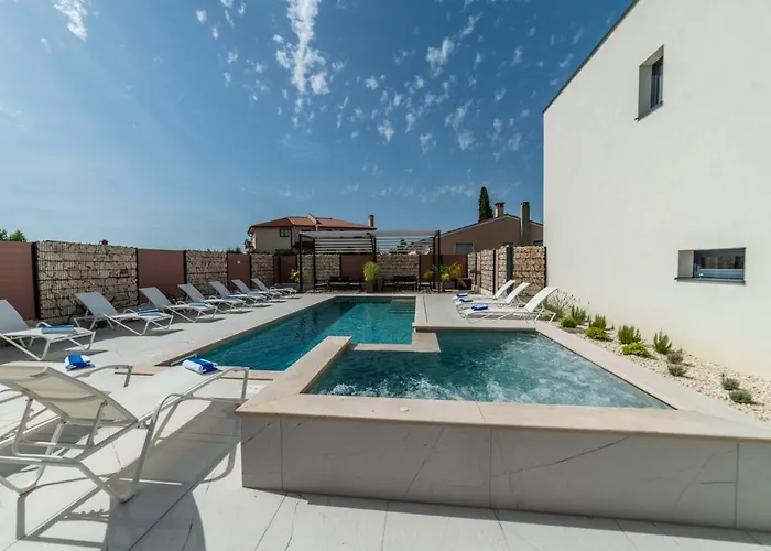 Pinna - Datul Пула