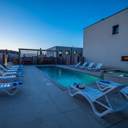 Pinna - Datul Appartement *