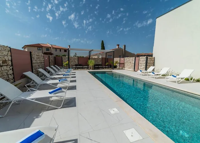 Pinna - Datul * Pula